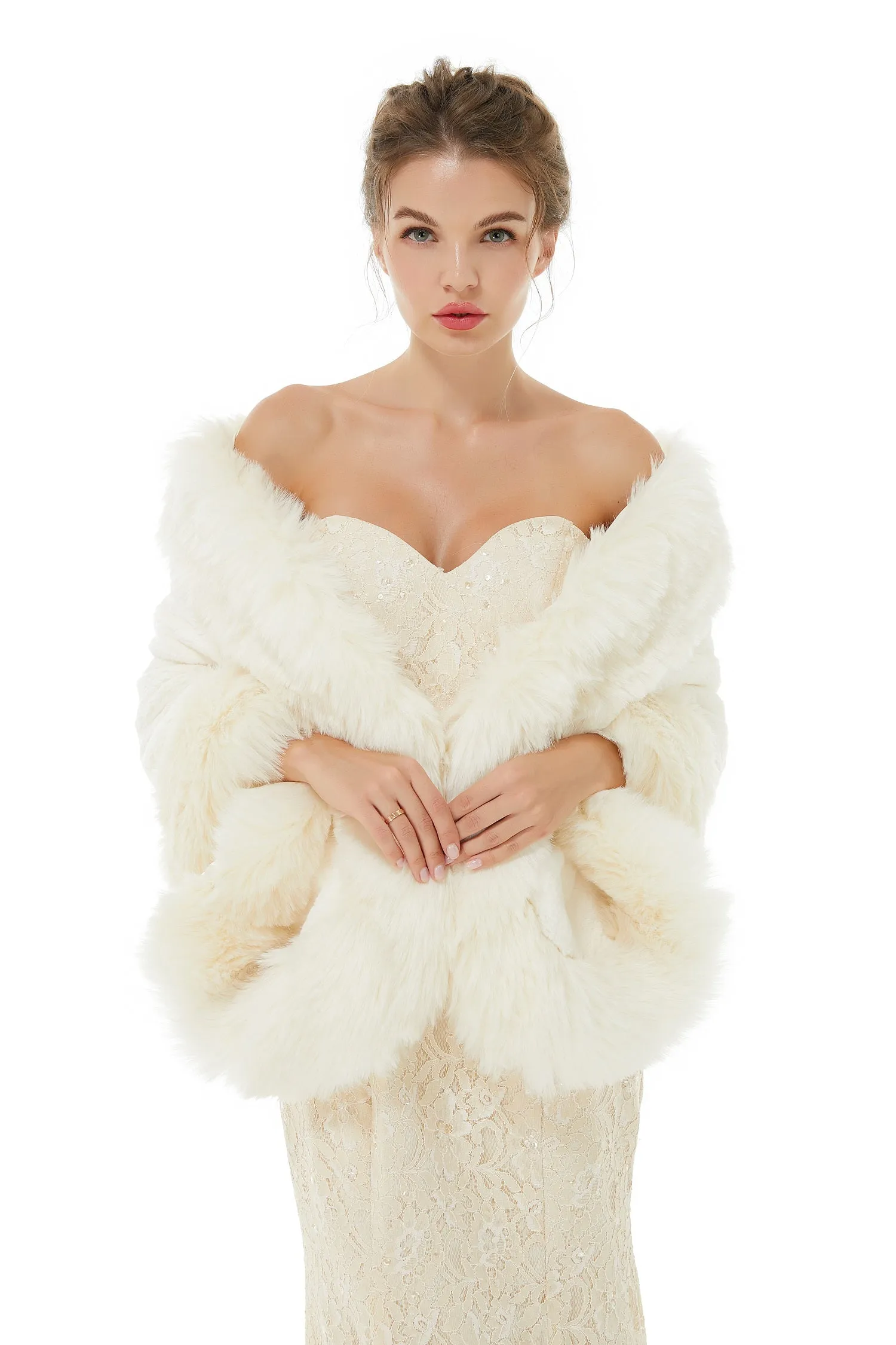 Alis- Winter Faux Fur Wedding Wrap