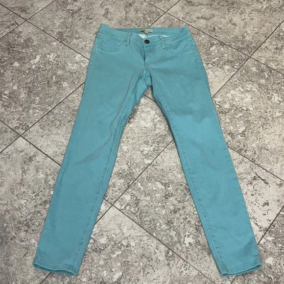 Cabi outfit striped cardigan and seafoam green skinny jegging jeans