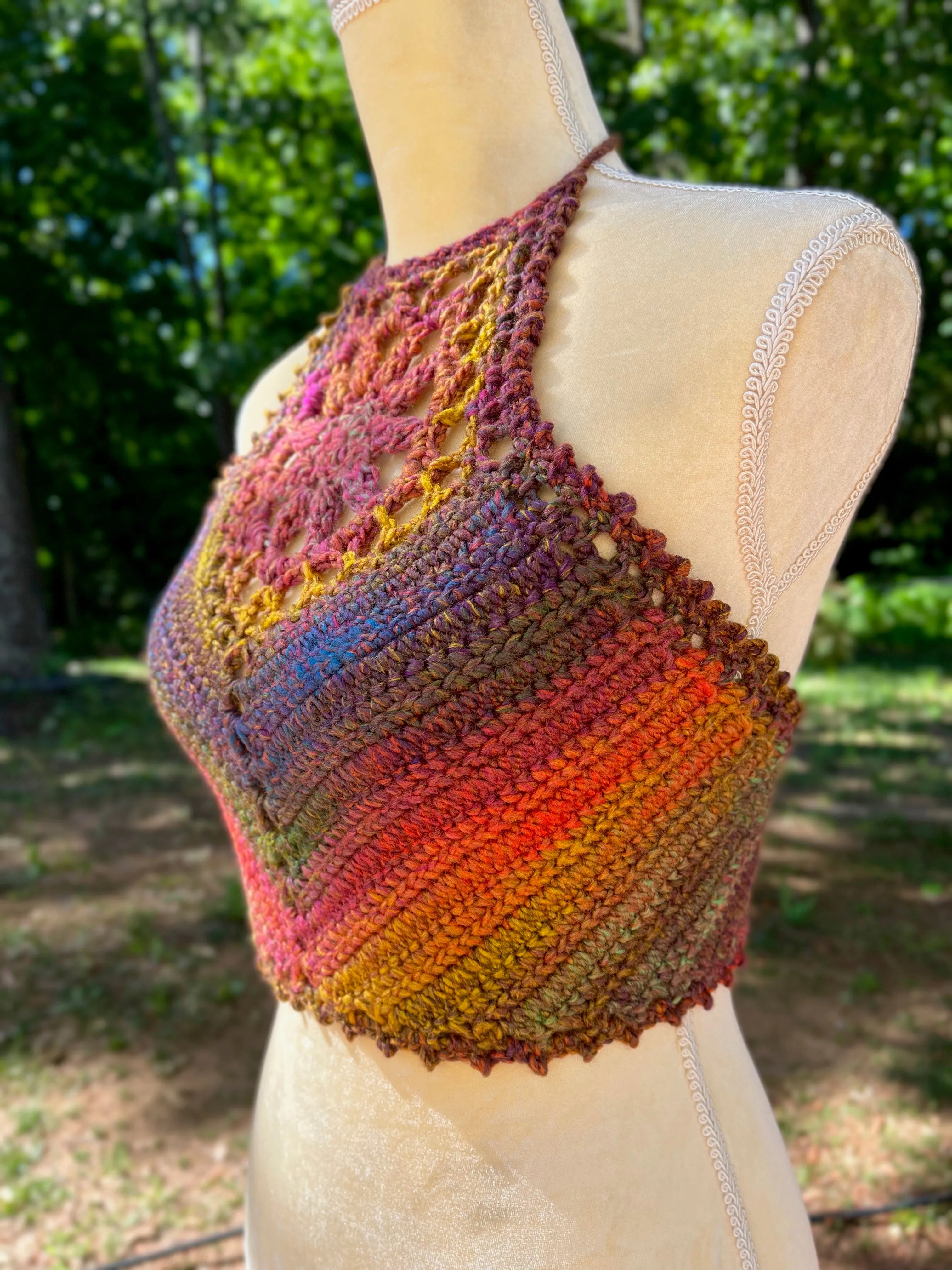 Dahlia Crochet Crop Top Pattern
