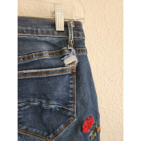 Driftwood Women's Embroidered Dark Wash Skinny Jeans 28