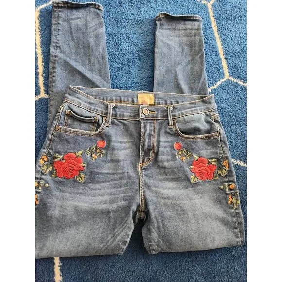 Driftwood Women's Embroidered Dark Wash Skinny Jeans 28