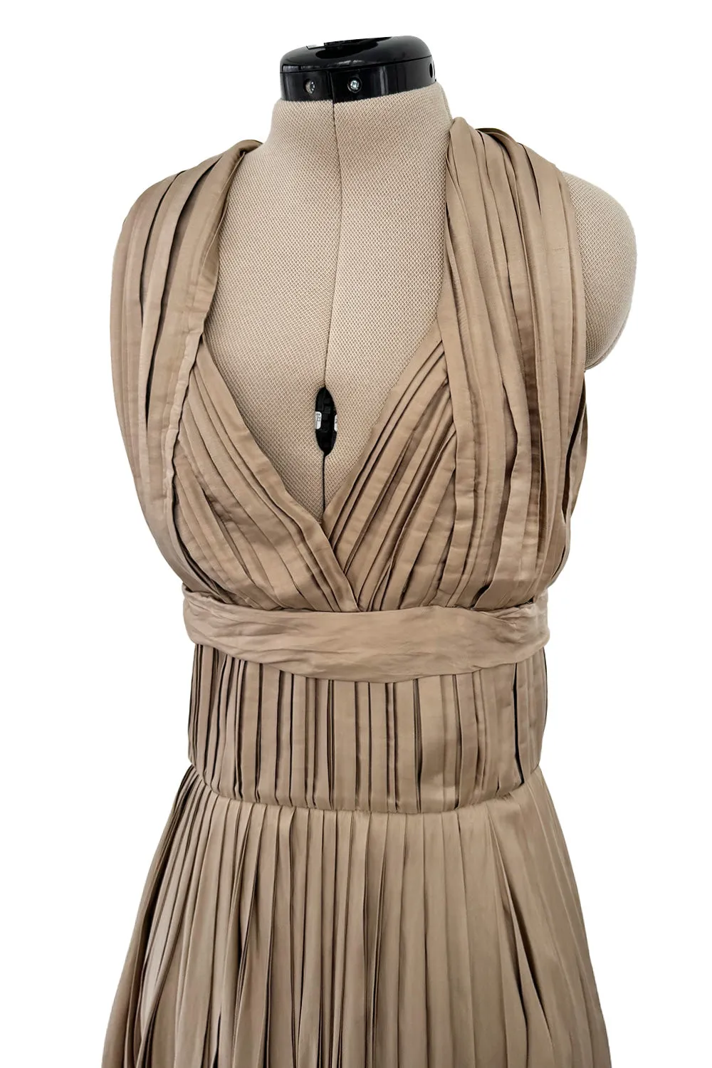 Fall 2009 Bottega Veneta by Tomas Maier Ad Campaign & Runway Muted Copper Silk Pleated Dress