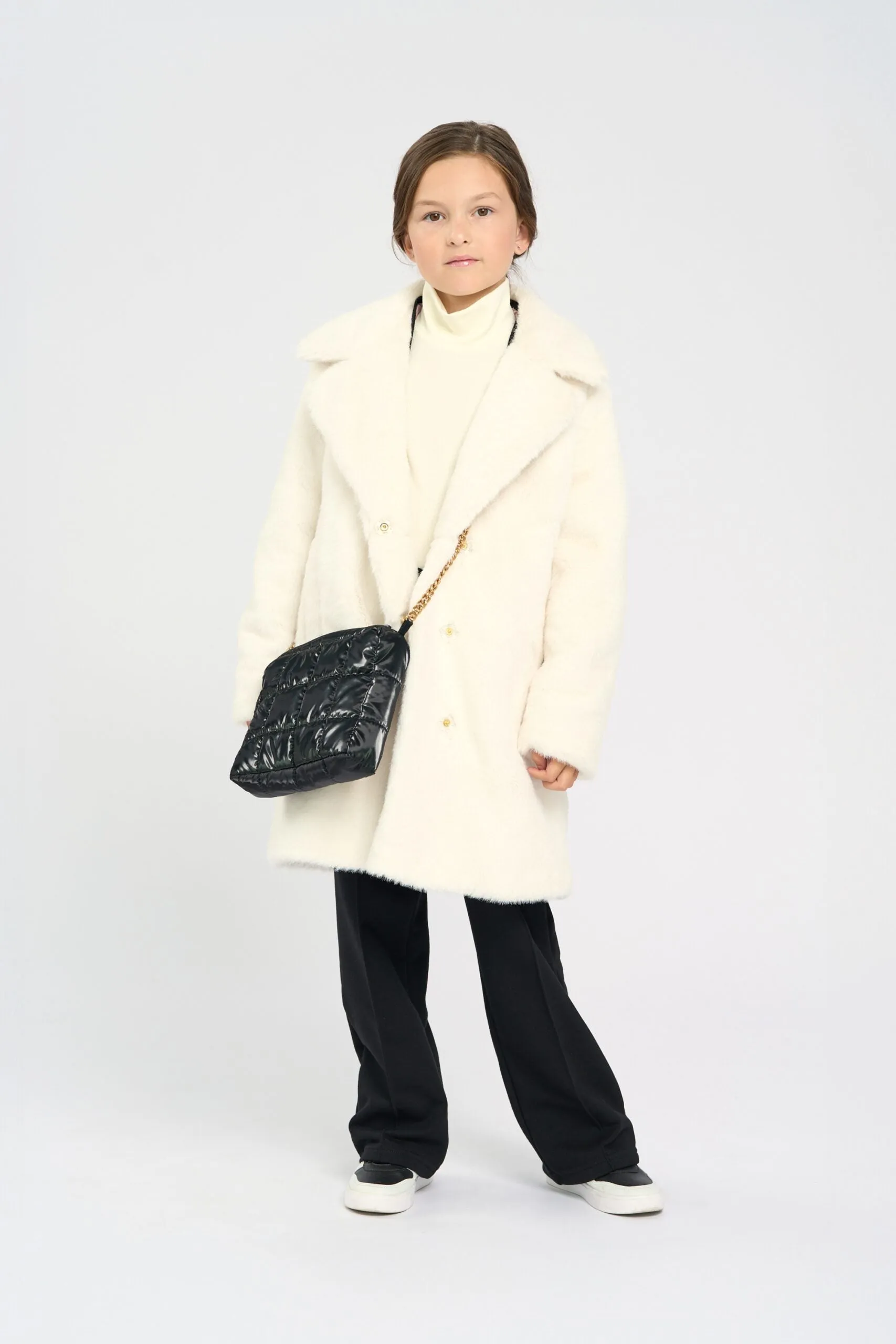 Faux Fur Coat with a Bag