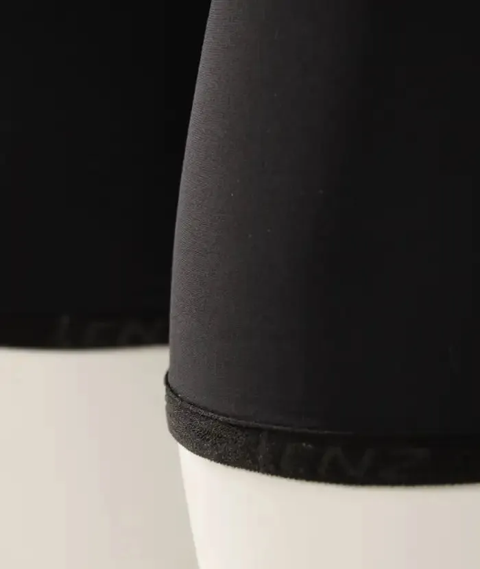 heat pants 1.0