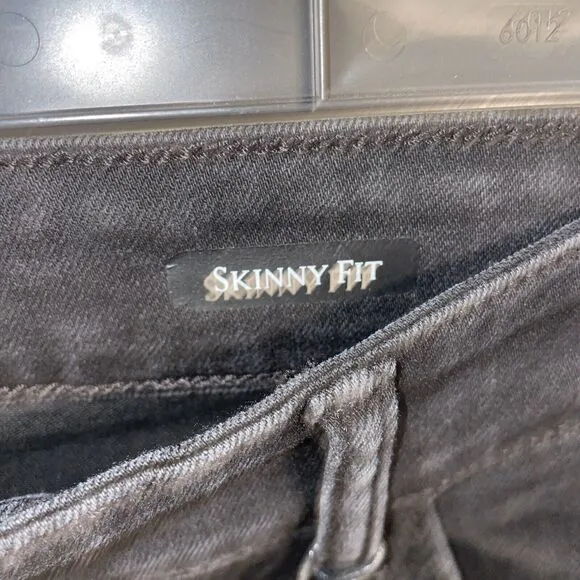 Judy Blue Skinny Fit Jeans Women’s Sz 22W Blk High Rise Stretchy Distressed NWT