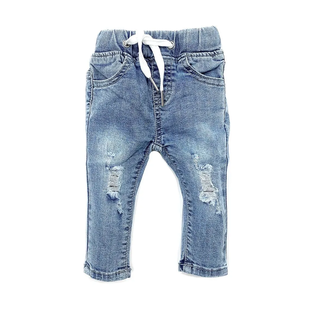LIGHT WASH DISTRESSED DENIM