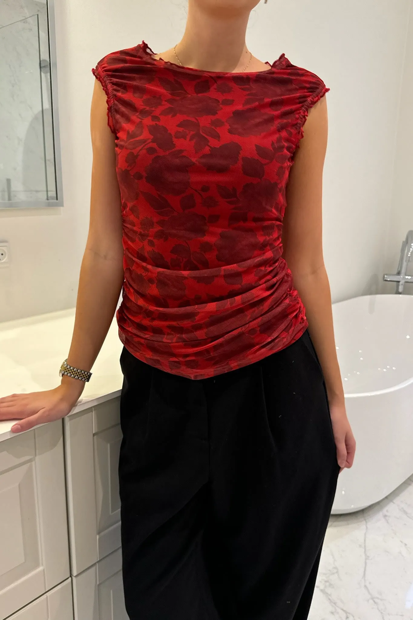 MiraIC Mesh Top - Rød Blomsterprint