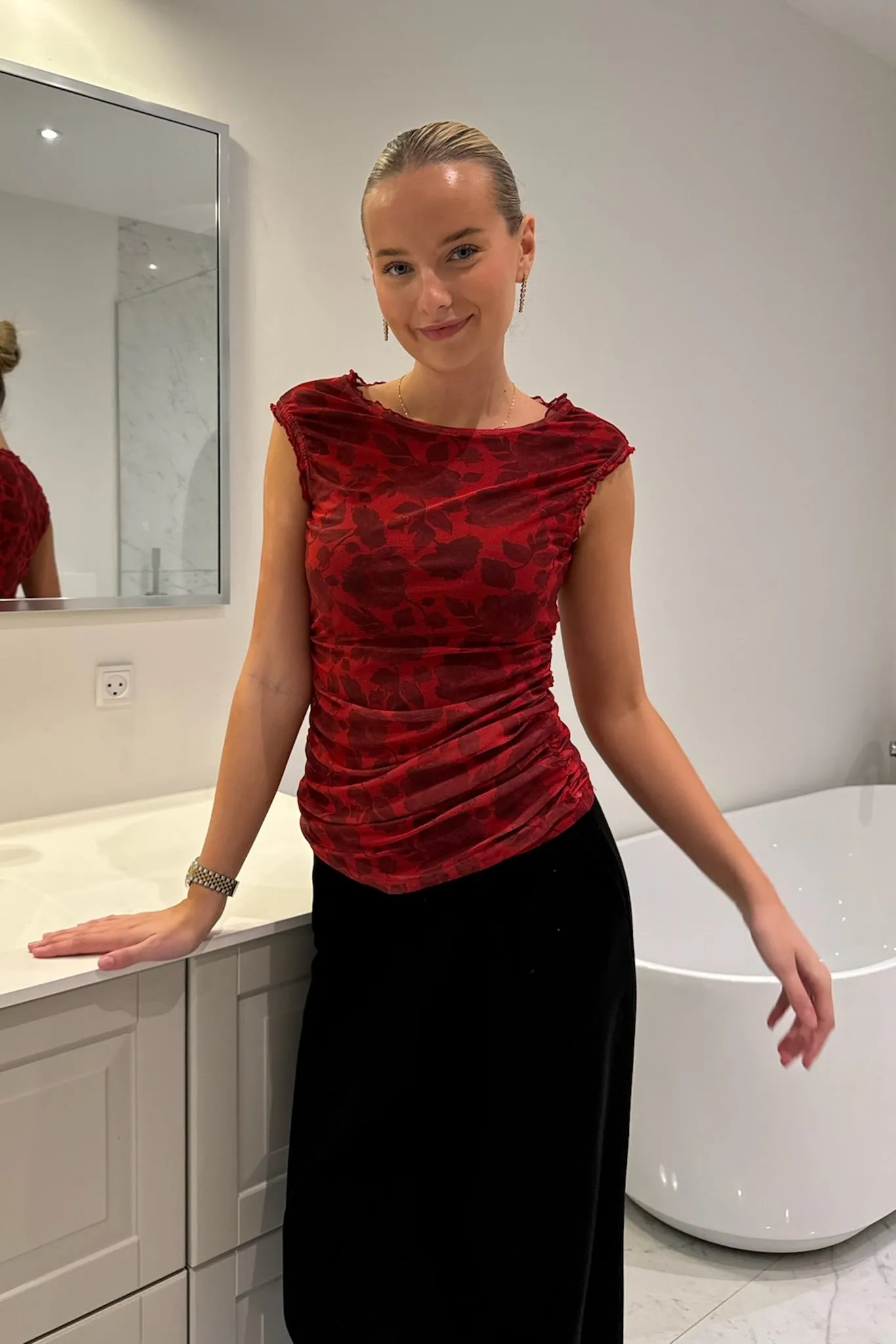 MiraIC Mesh Top - Rød Blomsterprint