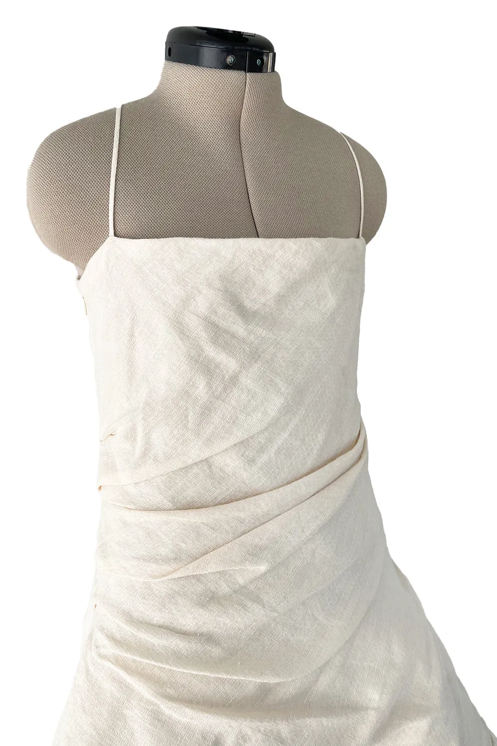 Spring 2018 Jacquemus by Simon Porte 'La Bomba' Closing Look Hoop Skirt Dress