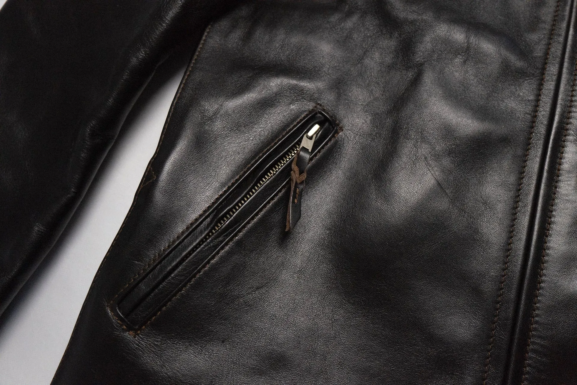 The Flat Head Horsehide Quilted Single Riders Jacket  (Black Tea-cored)