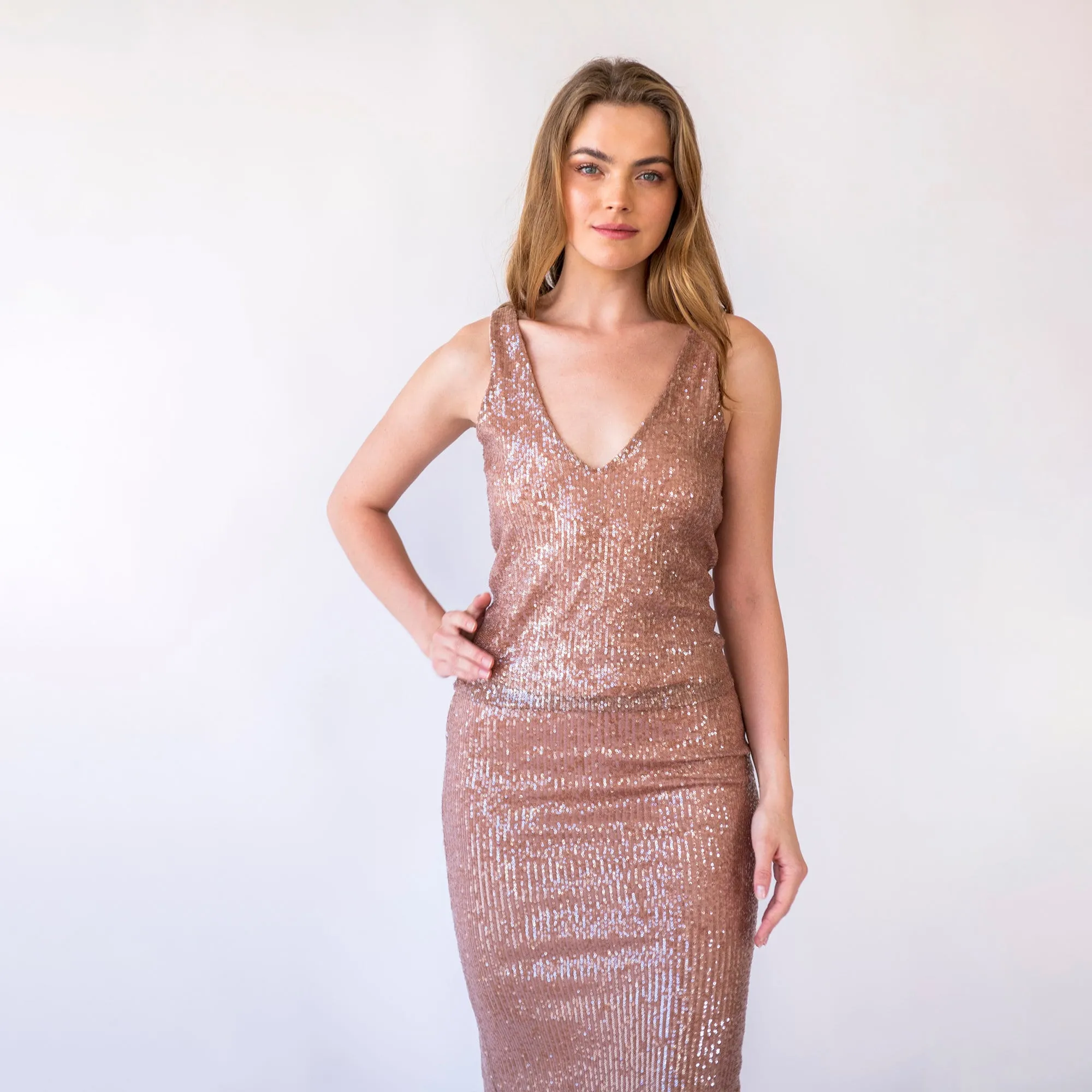 Top with V-neckline #2068
